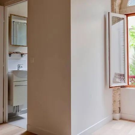 Charming Studio Next To The Eiffel Tower Paris