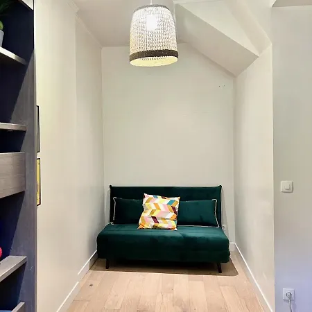Charming Studio Next To The Eiffel Tower Paris